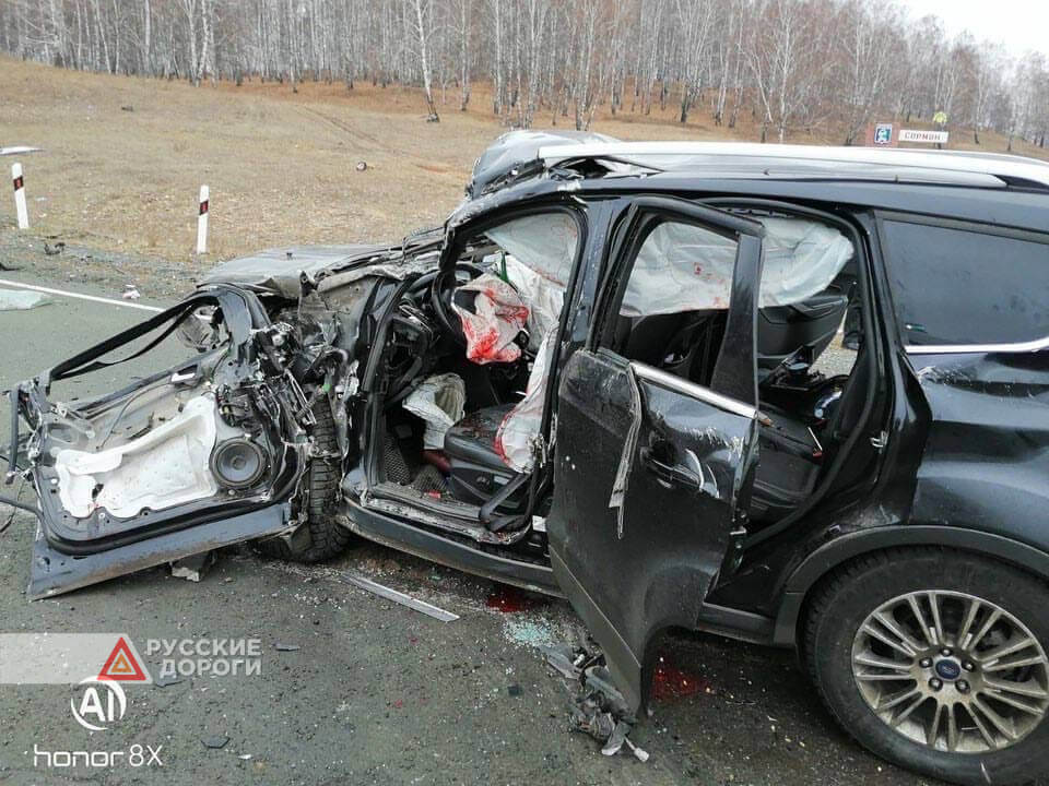 Водитель грузовика погиб в ДТП Башкирии
