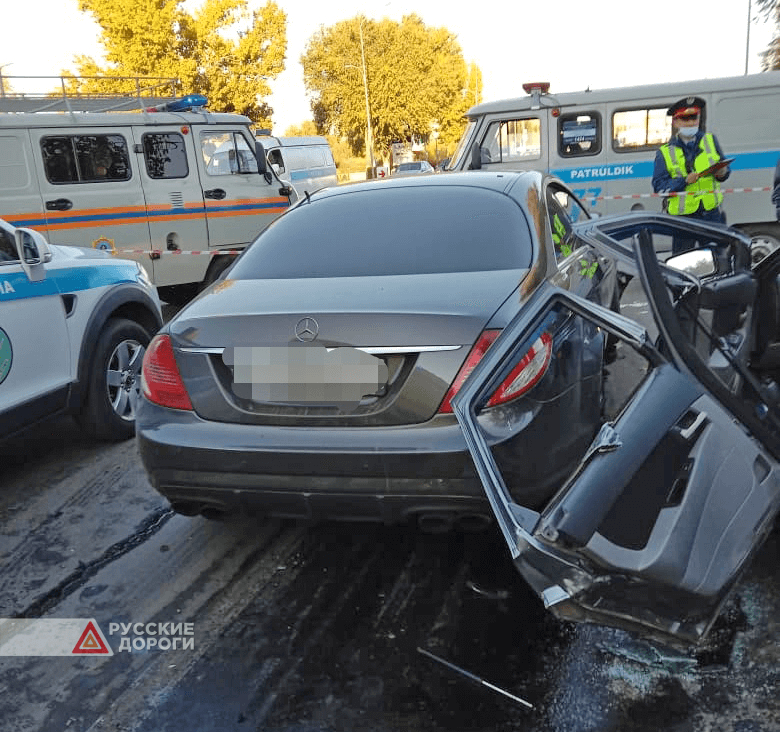 Водитель и пассажирка «Приоры» погибли в ДТП в Уральске