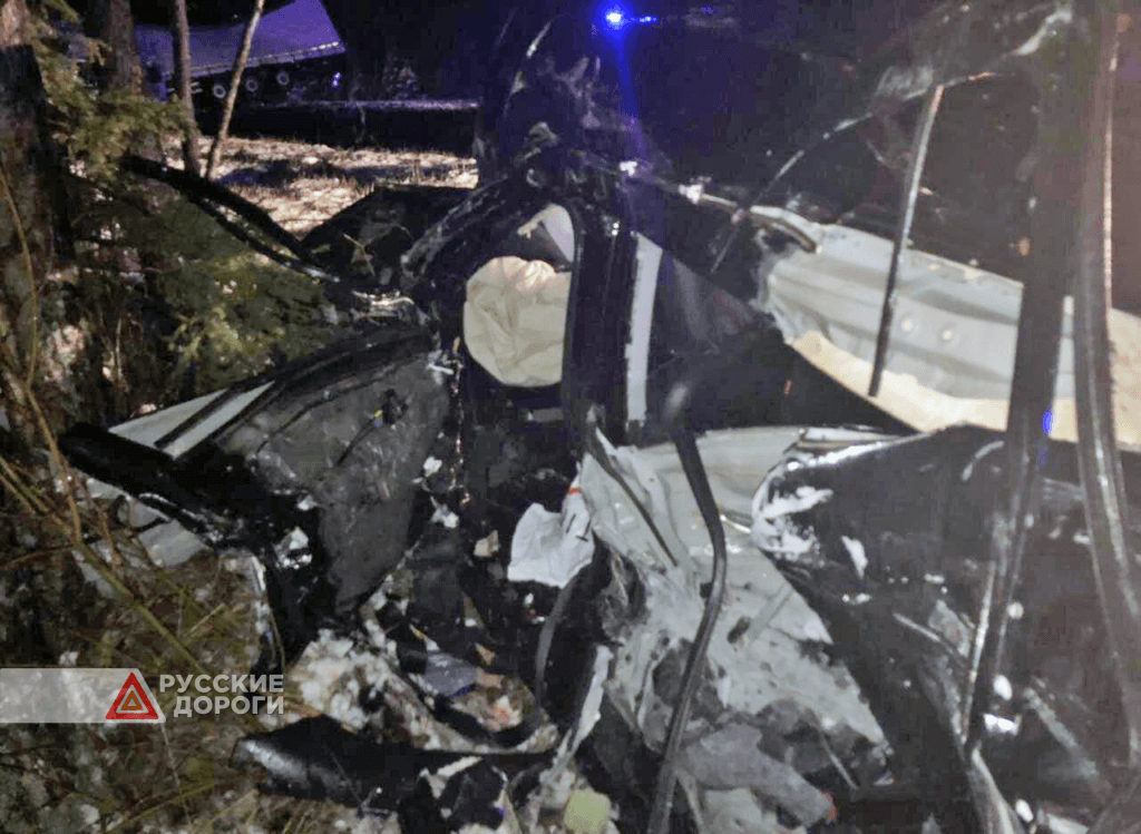 Дальнобойщик устроил смертельное ДТП в Архангельской области