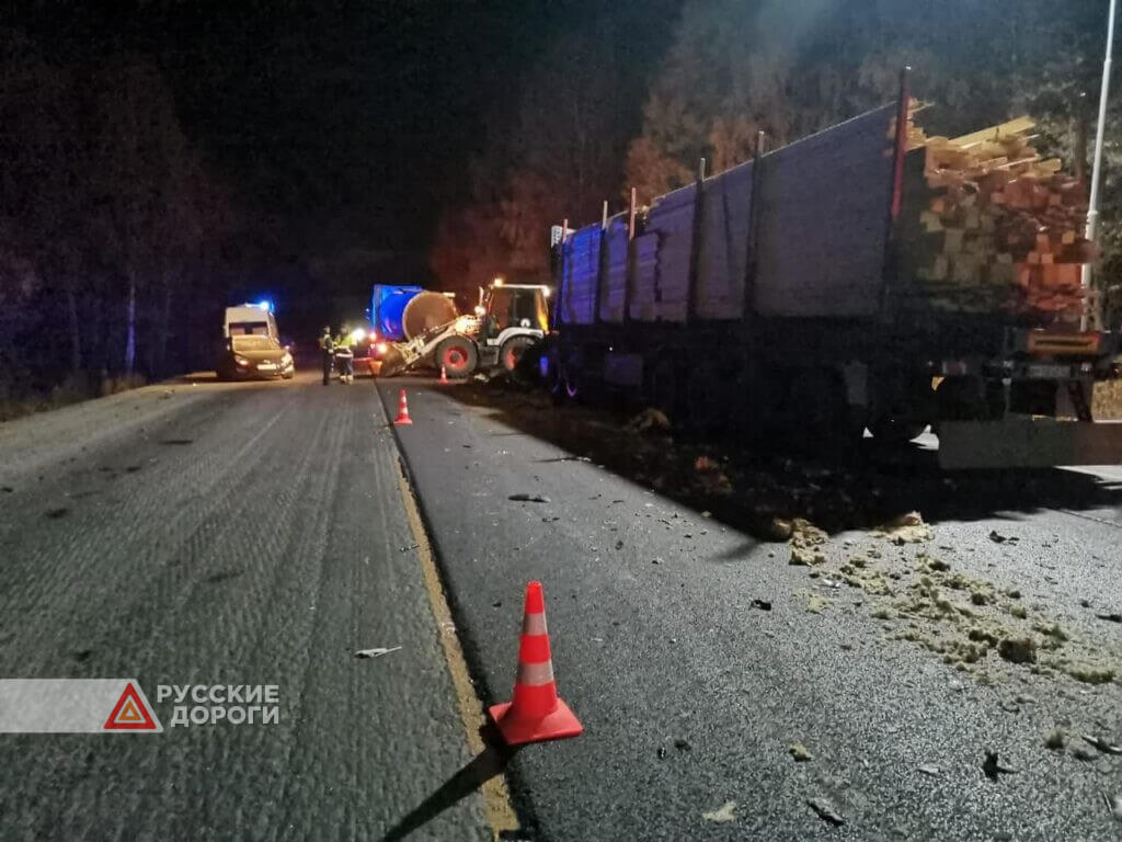 Водитель КАМАЗа погиб в массовом ДТП в Башкирии