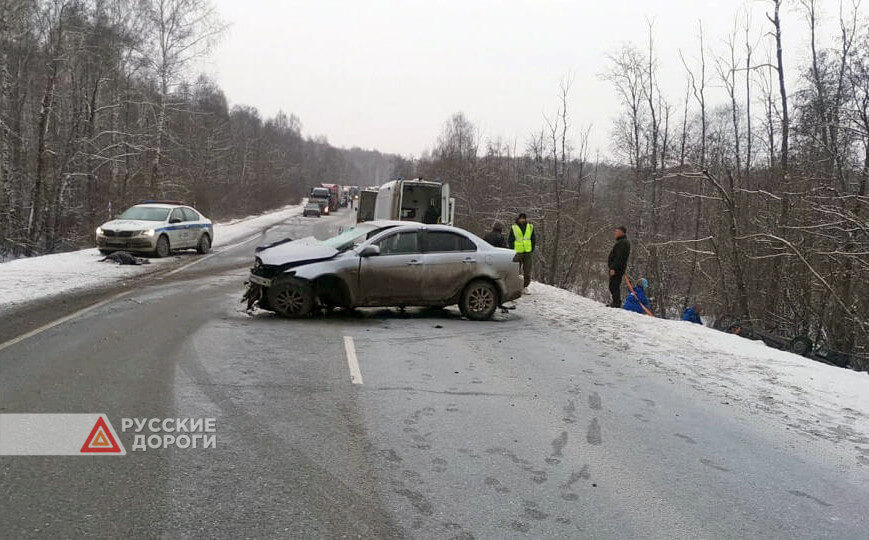 Шестеро погибли в ДТП на трассе М-5 в Челябинской области