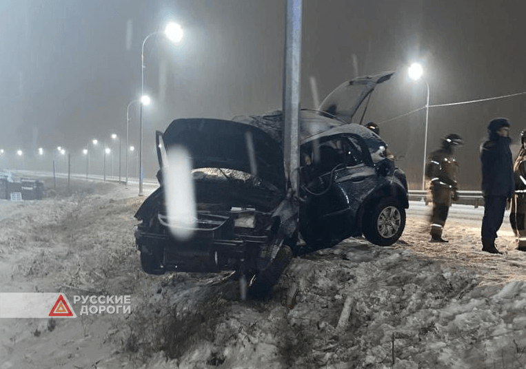 40-летний водитель разбился на Вольском тракте под Саратовом