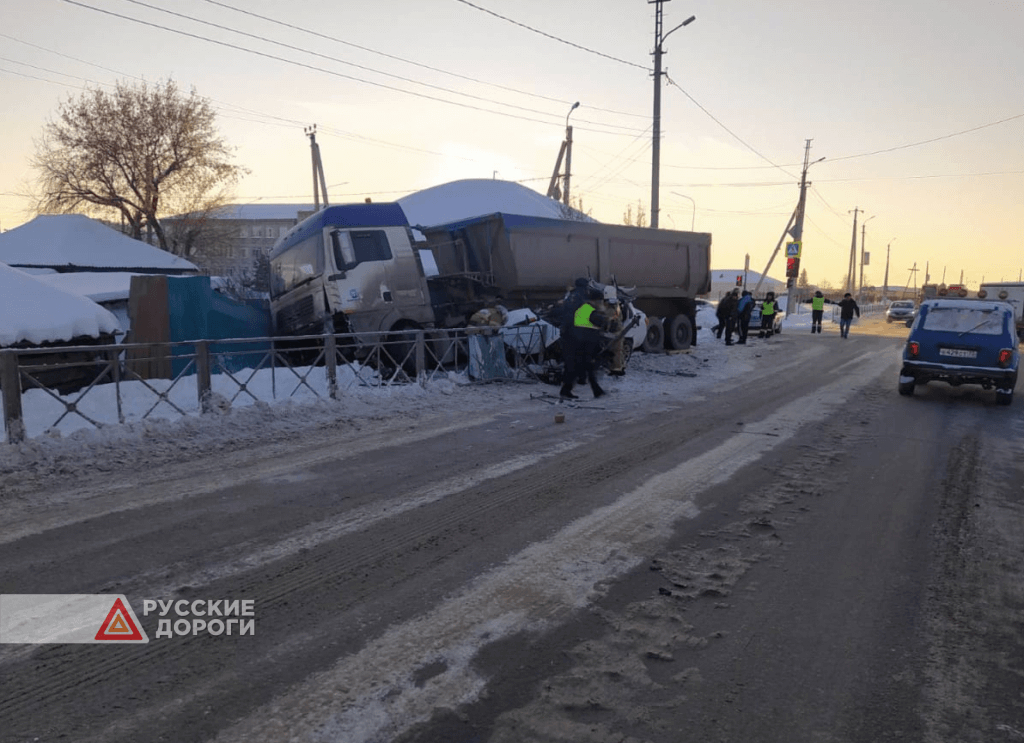 Пожилые супруги погибли по вине водителя грузовика в Тюменской области