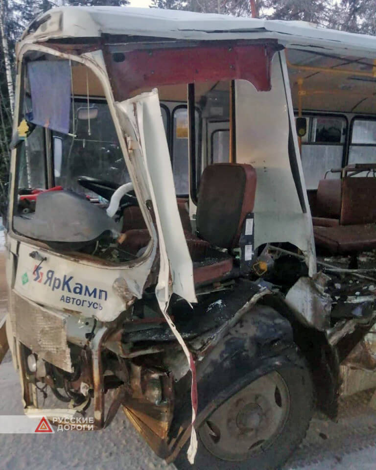 Женщина погибла в ДТП с автобусом в Ленобласти