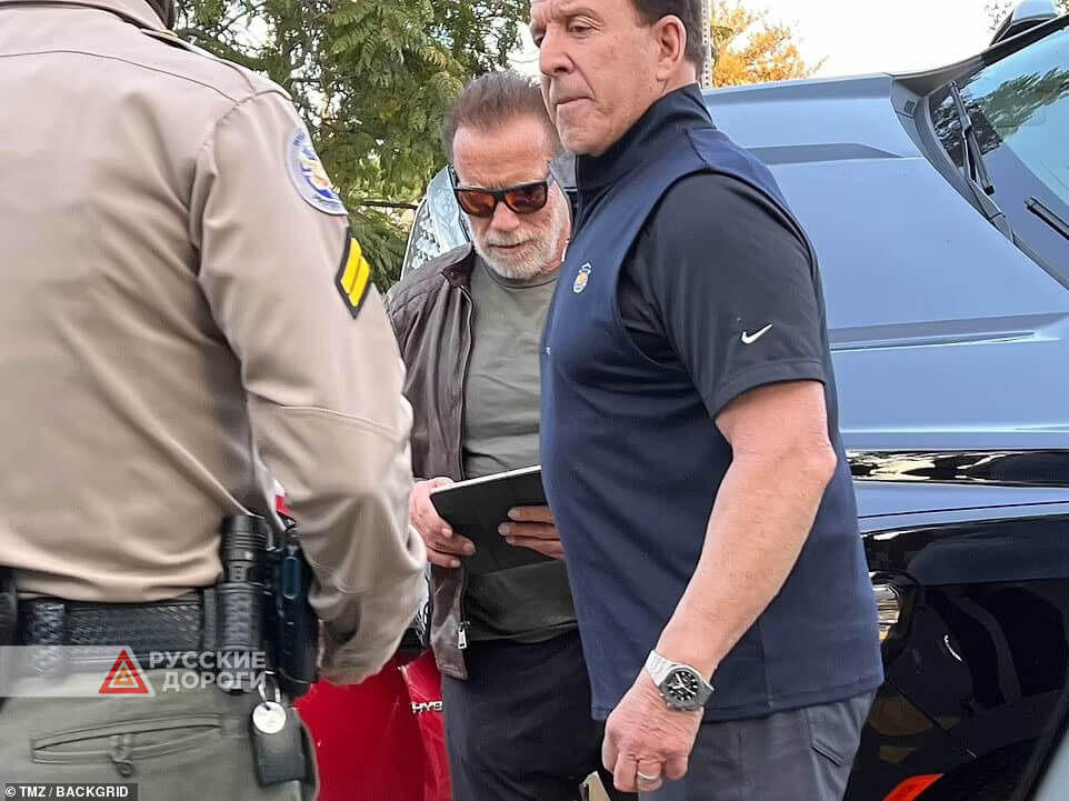 Арнольд Шварценеггер попал в массовое ДТП в Калифорнии