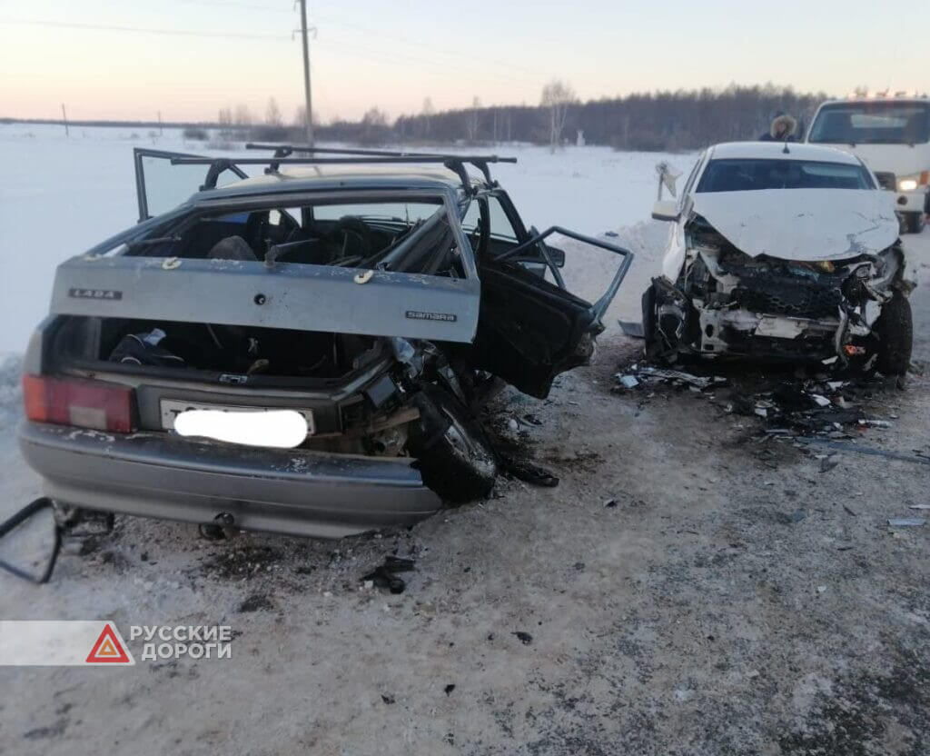В Башкирии в ДТП погиб пассажир "Лады"