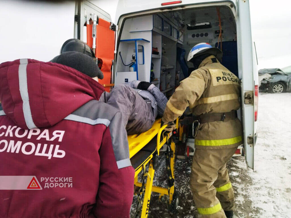 Двое мужчин разбились на трассе Уфа — Оренбург