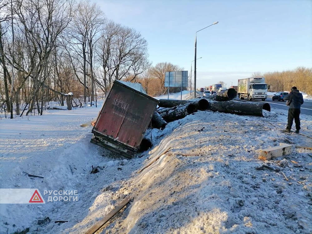 Два человека погибли в массовом ДТП в Подмосковье