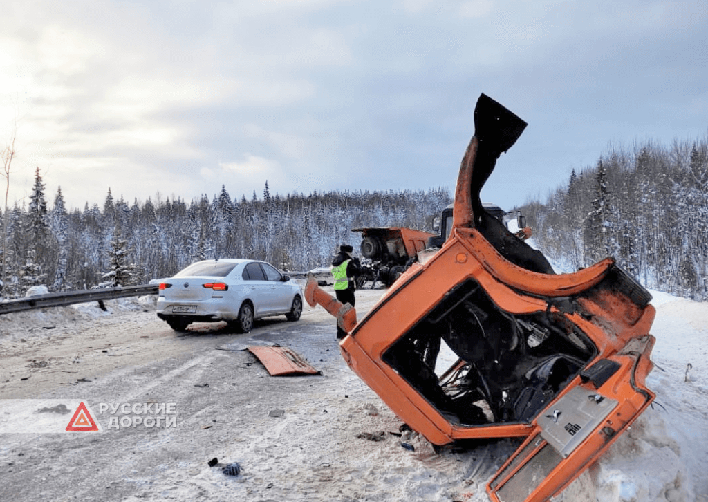 Водители грузовиков погибли в ДТП на трассе Сыктывкар &#8212; Ухта