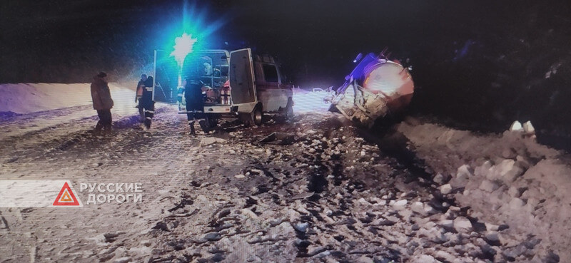 Четверо погибли под встречным грузовиком в Пермском крае