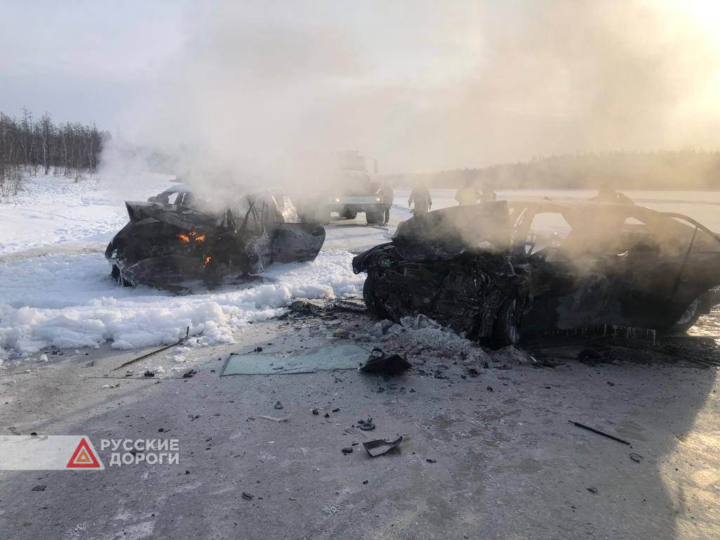 Пять человек погибли в ДТП на трассе «Колыма» в Якутии