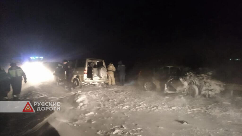 Трое разбились в сильную метель в Челябинской области