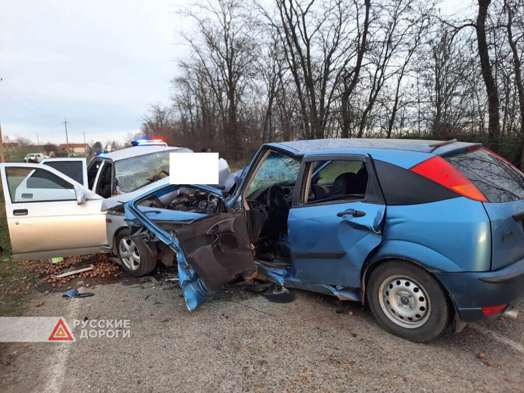 Оба водителя и пассажир погибли в ДТП на Ставрополье