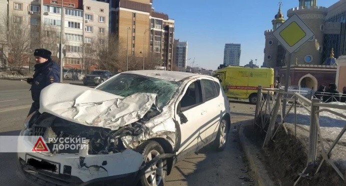 Массовое ДТП с участием скорой произошло в Казани