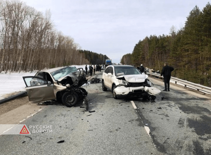 Два человека погибли в лобовом ДТП в Татарстане