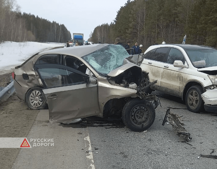 Два человека погибли в лобовом ДТП в Татарстане