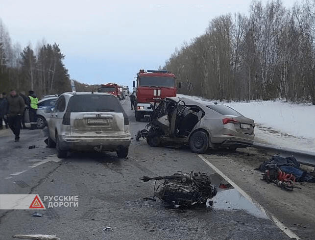 Два человека погибли в лобовом ДТП в Татарстане