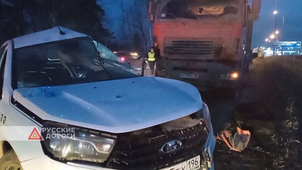 Таксист разбился на Полевском тракте