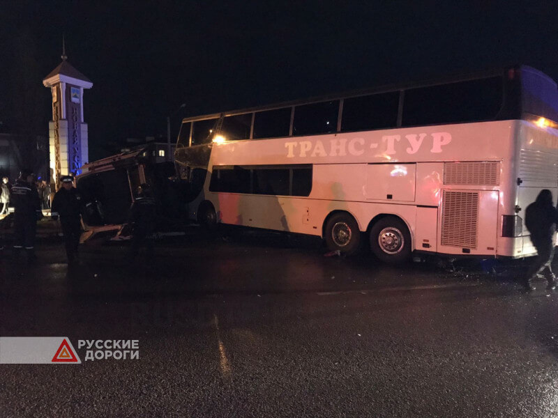 Трое погибли в ДТП с автобусом в Воронежской области