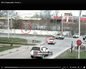 2022-05-05 16_16_26-В Подмосковье автомобиль столкнулся с поездом — Яндекс.Браузер.png