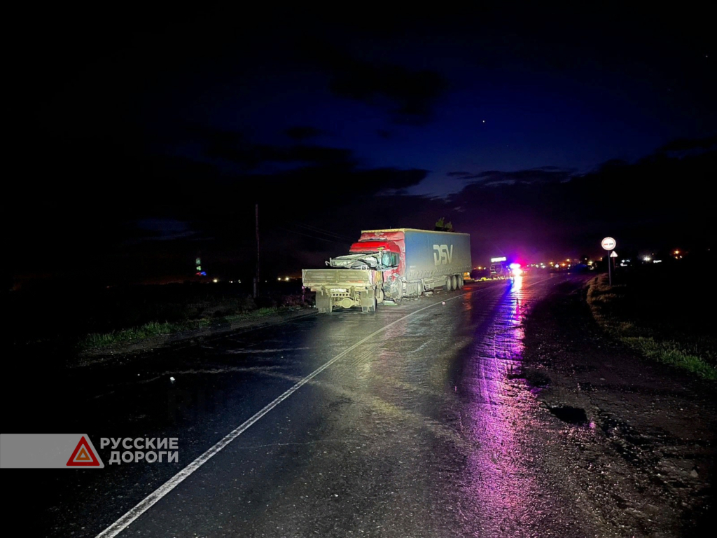 28-летний водитель грузовика погиб в ДТП под Камышловом