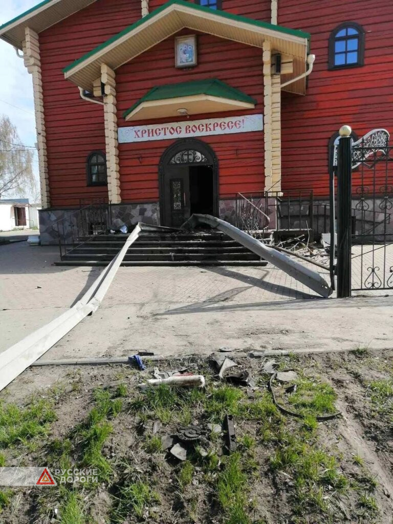 В Нижнем Новгороде пьяный водитель снёс ворота храма