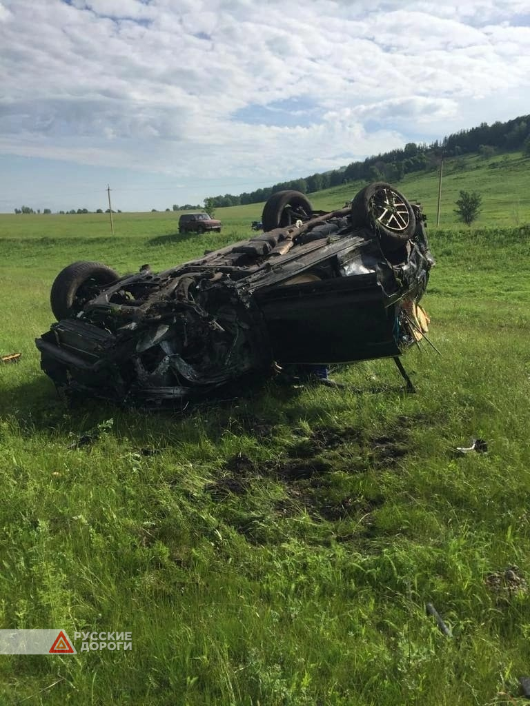 Водитель и пассажир &#171;Туарега&#187; разбились в Башкирии