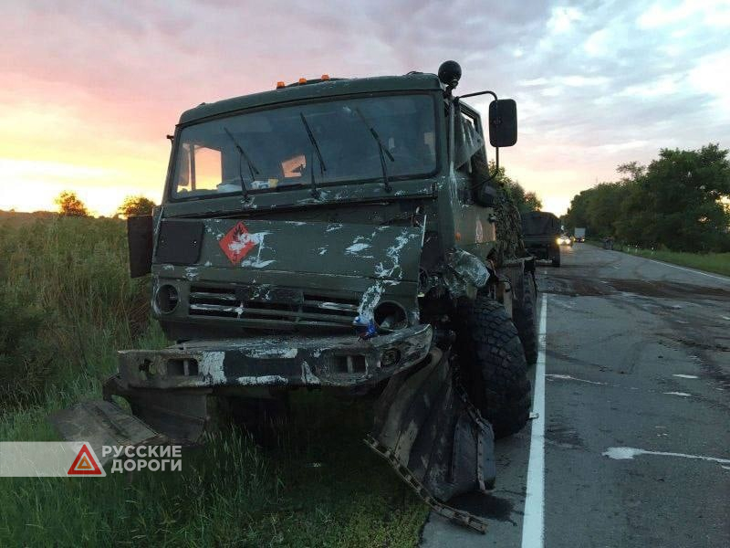 Водитель Mitsubishi и его 23-летний пассажир скончались в Воронежской области