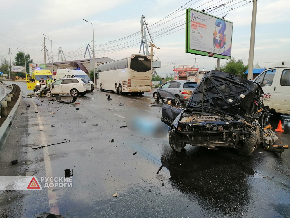 В Иркутске в аварии погиб 54-летний водитель «Короллы»