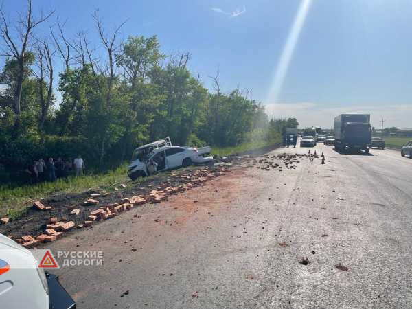 63-летний водитель &#171;Ниссана&#187; разбился в Ростовской области