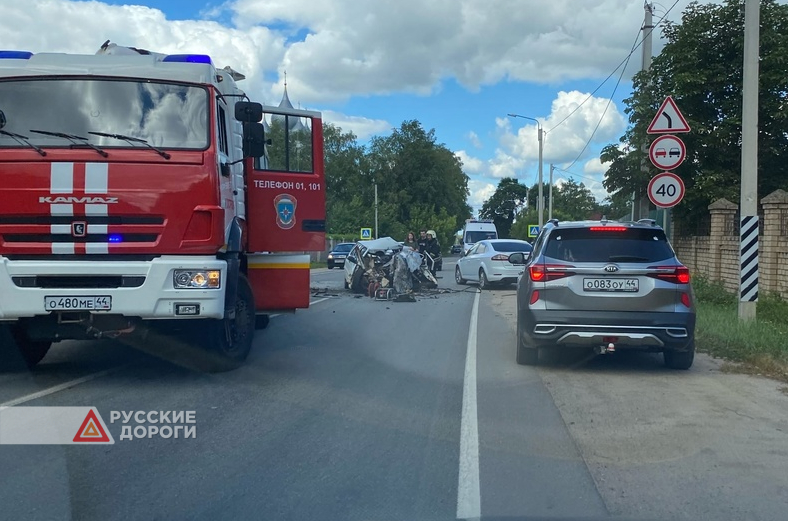 Трое погибли в ДТП в Костроме