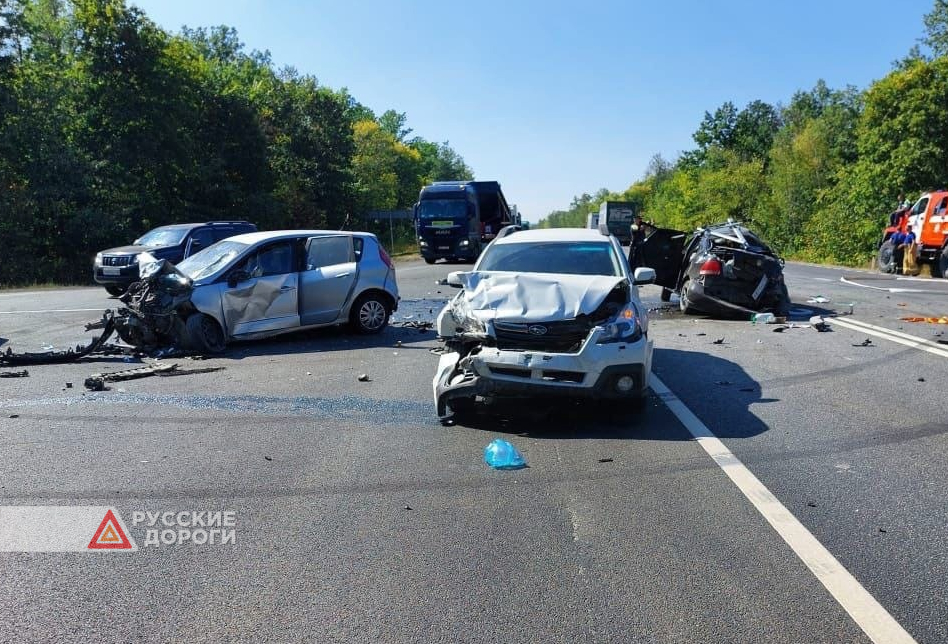 Двое мужчин погибли в массовом ДТП в Башкирии