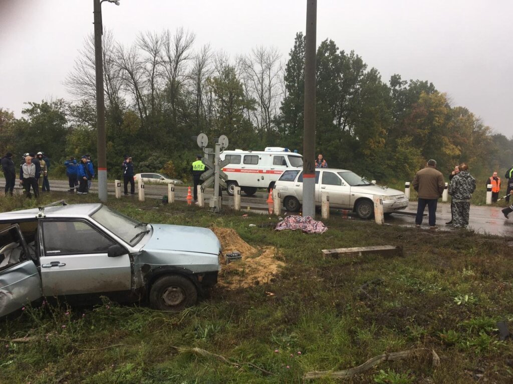 В Ельце в ДТП с участием поезда погибла 27-летняя пассажирка &#171;Лады&#187;