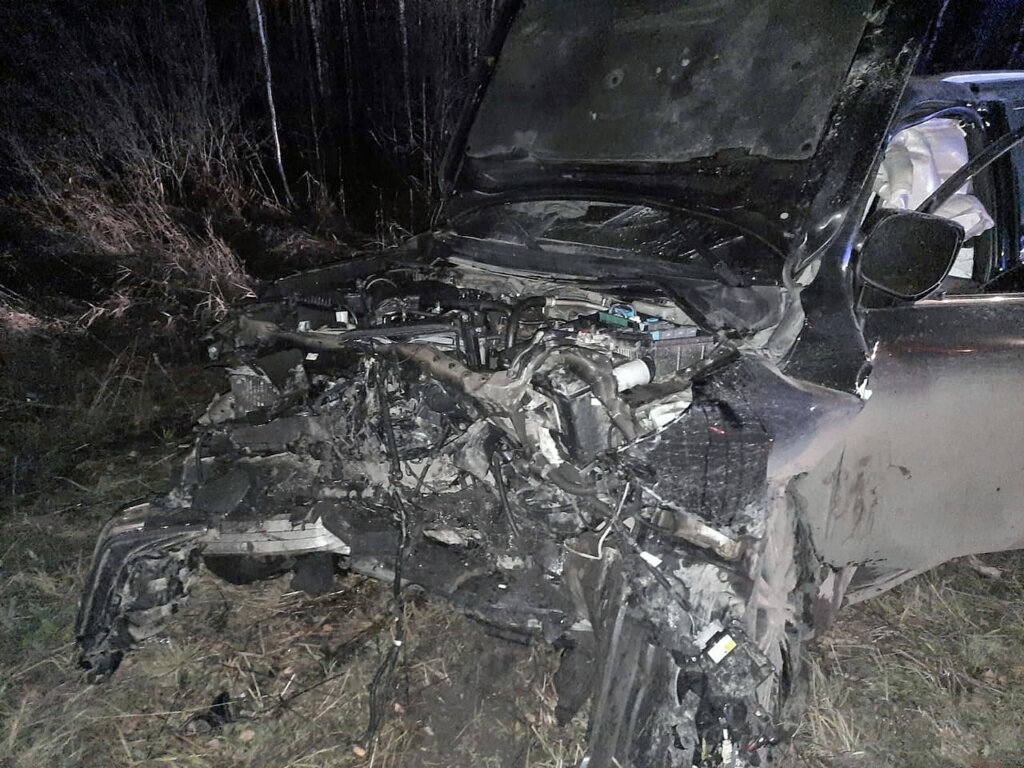 Водитель и пассажир &#171;Опеля&#187; погибли на трассе Екатеринбург &#8212; Тюмень