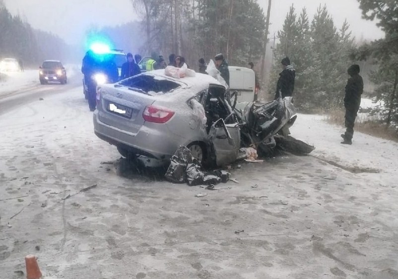 Первый снег унес две жизни на дороге в Челябинской области