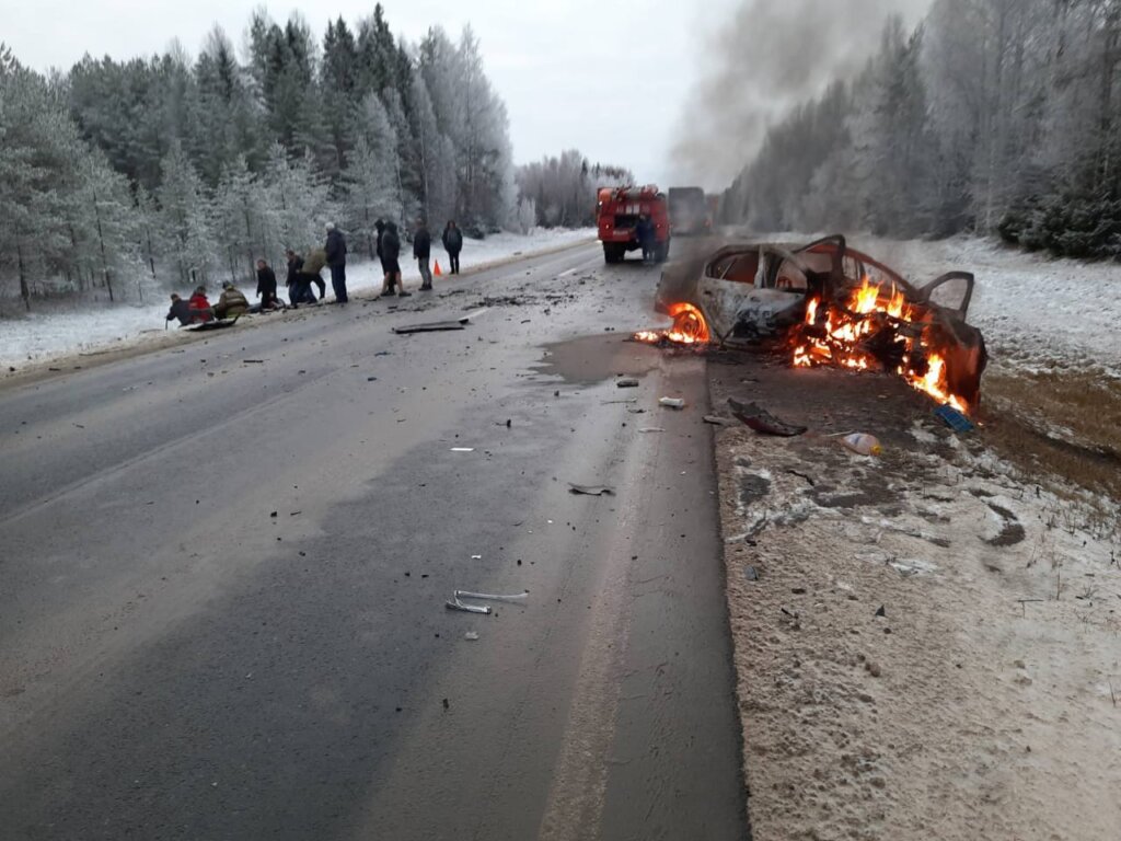 Пожилые супруги погибли в ДТП на трассе М-8