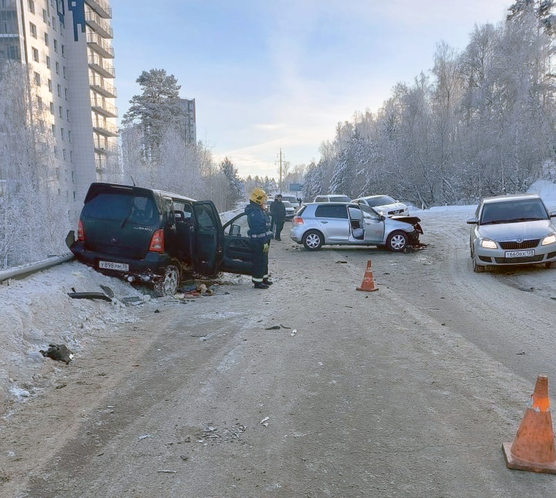 Пожилые супруги погибли по вине молодого лихача в Иркутске