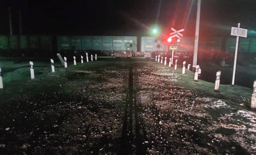 В аварии с поездом в Забайкалье погибла семья с двумя детьми