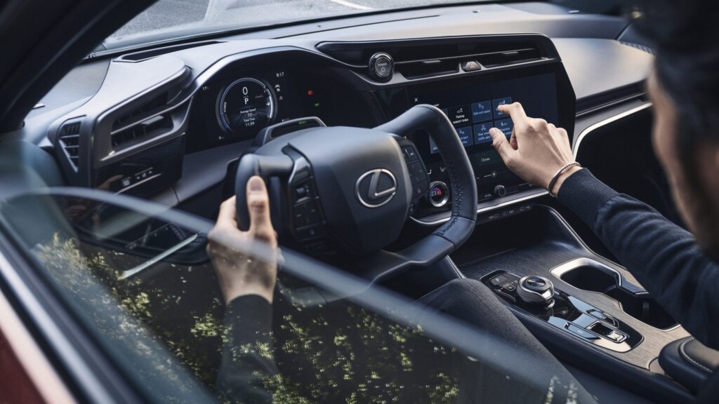 Lexus получит систему климат-контроля с эффектом «теплого одеяла»