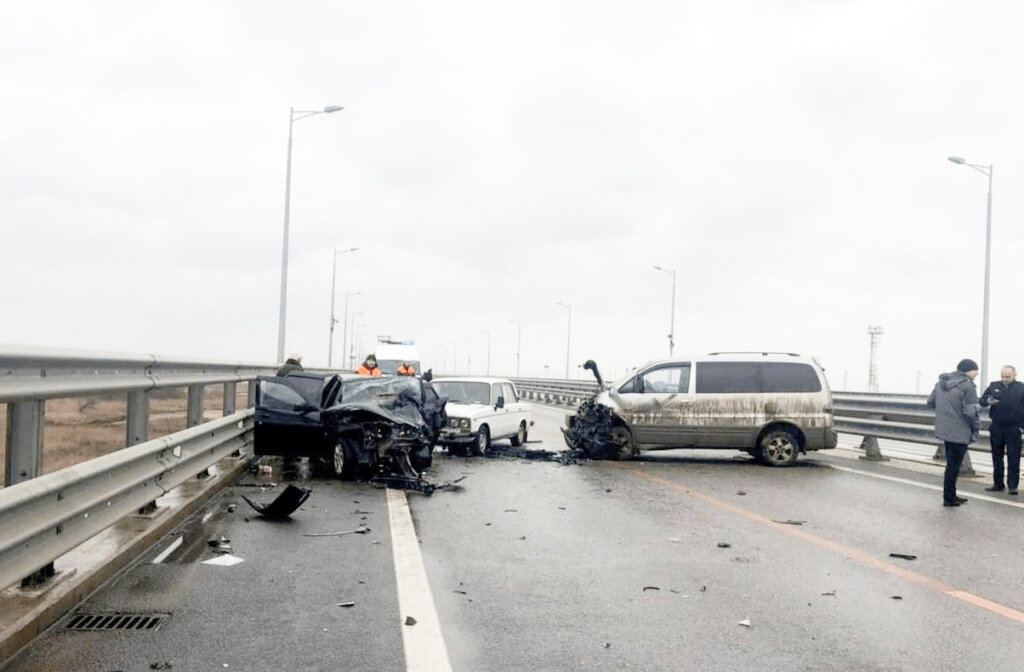 Три человека погибли в утреннем ДТП на Крымском мосту