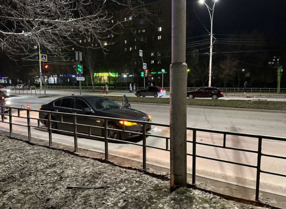 ДТП в Волгодонске: женщина перебегала дорогу на красный и погибла под колесами BMW