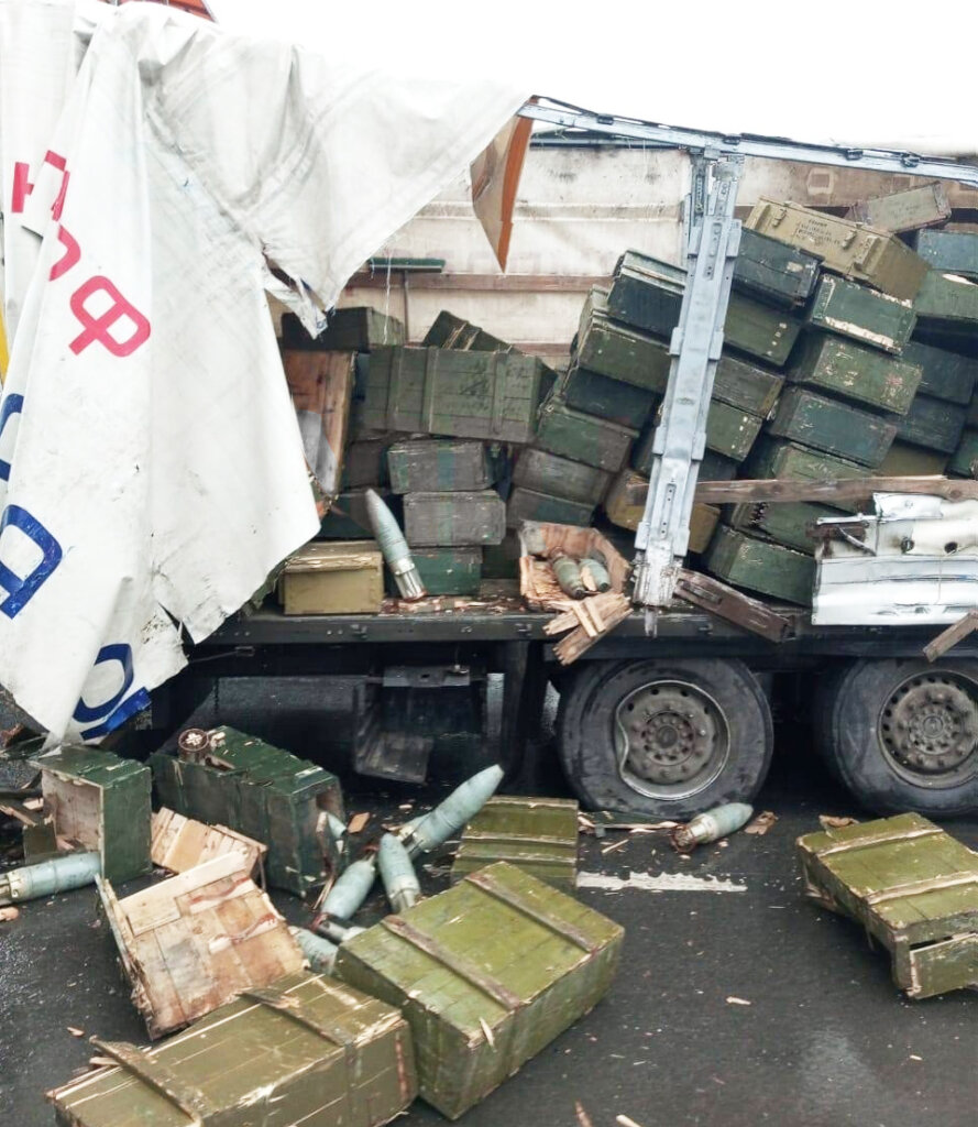 ДТП в Нижегородской области: ящики с боеприпасами выпали на проезжую часть