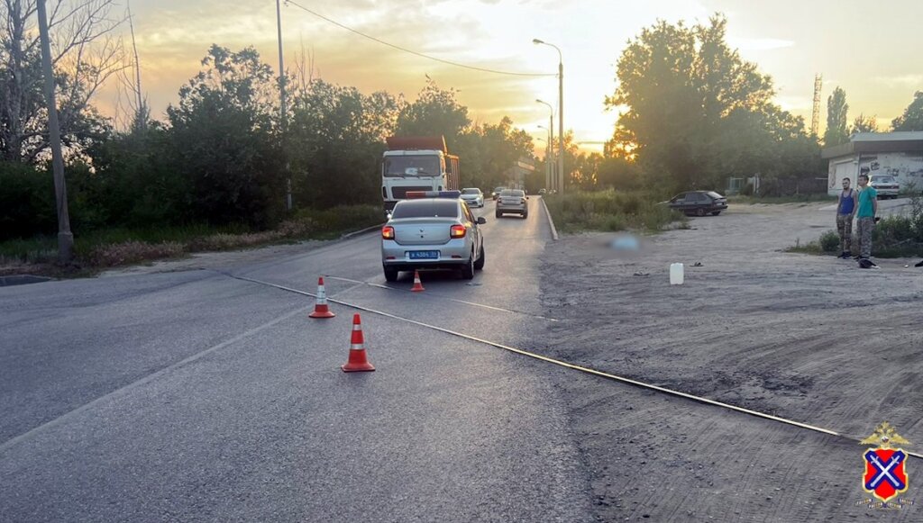 Авария в Волгограде: пешеход переходил дорогу в неположенном месте и погиб