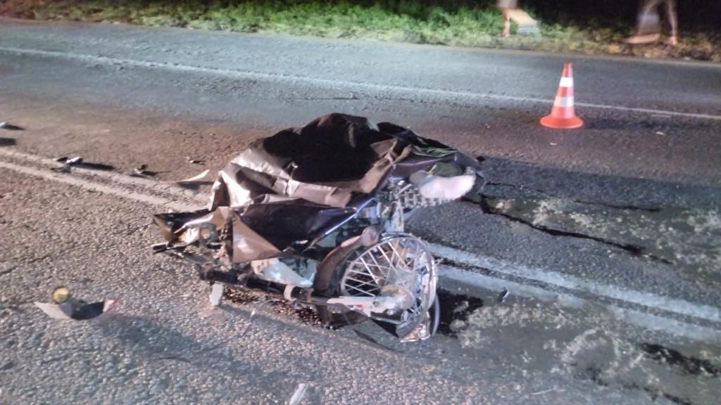 Мотоциклист и водитель мопеда погибли в лобовом столкновении в Крыму