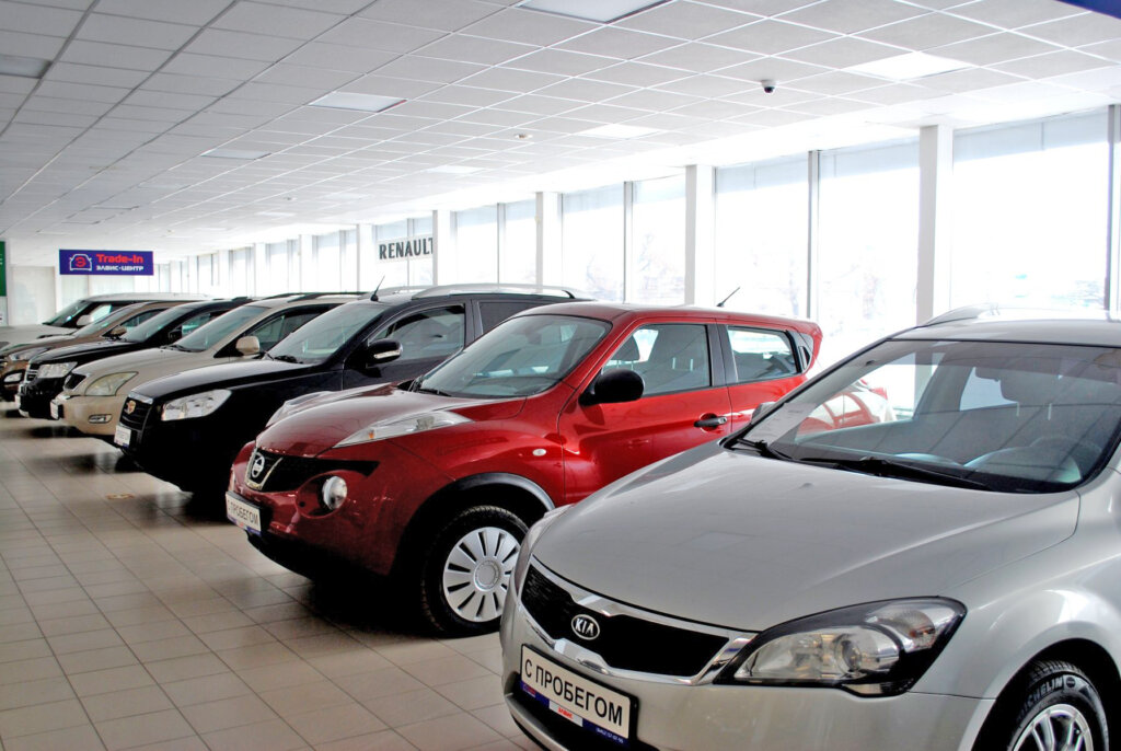 Плохая новость для автовладельцев: им могут запретить самостоятельно продавать свои автомобили