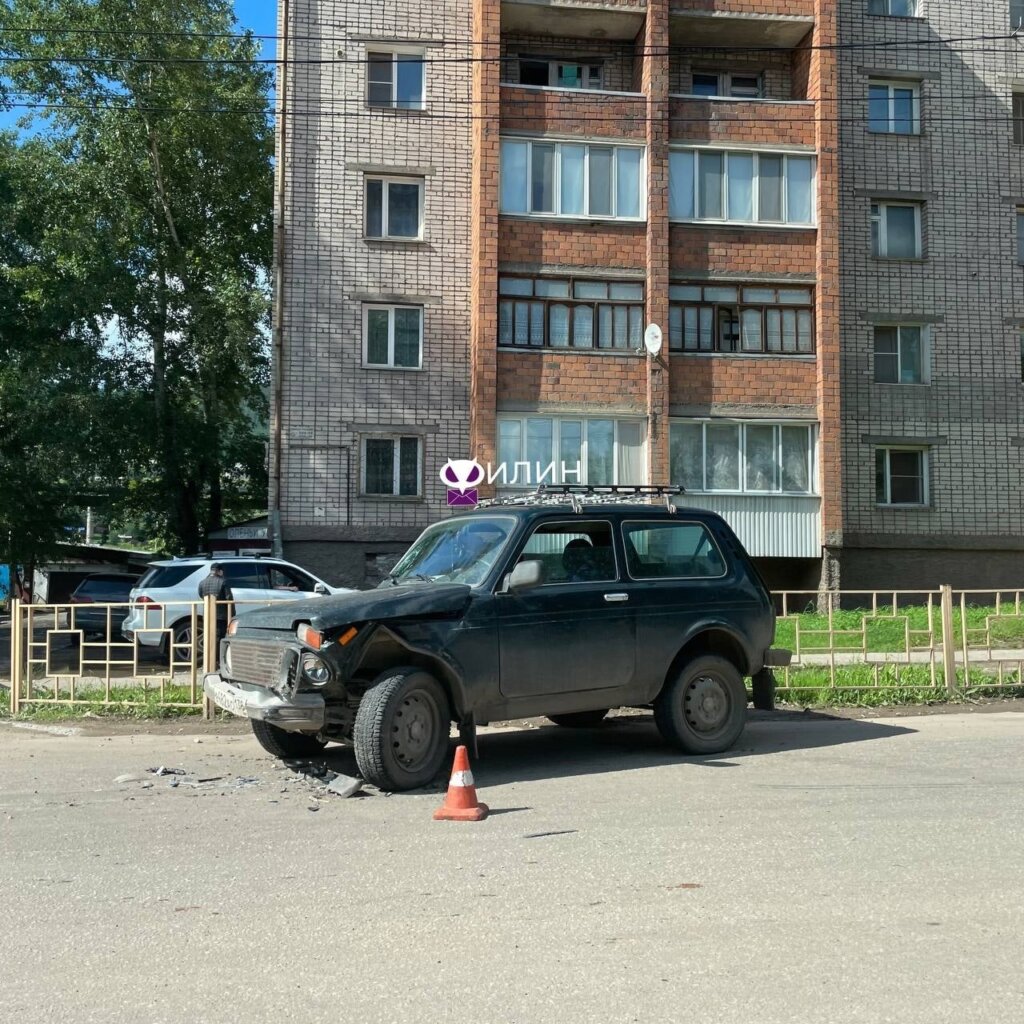 ДТП в Усть-Куте на улице Кирова: виновник скрылся в неизвестном направлении