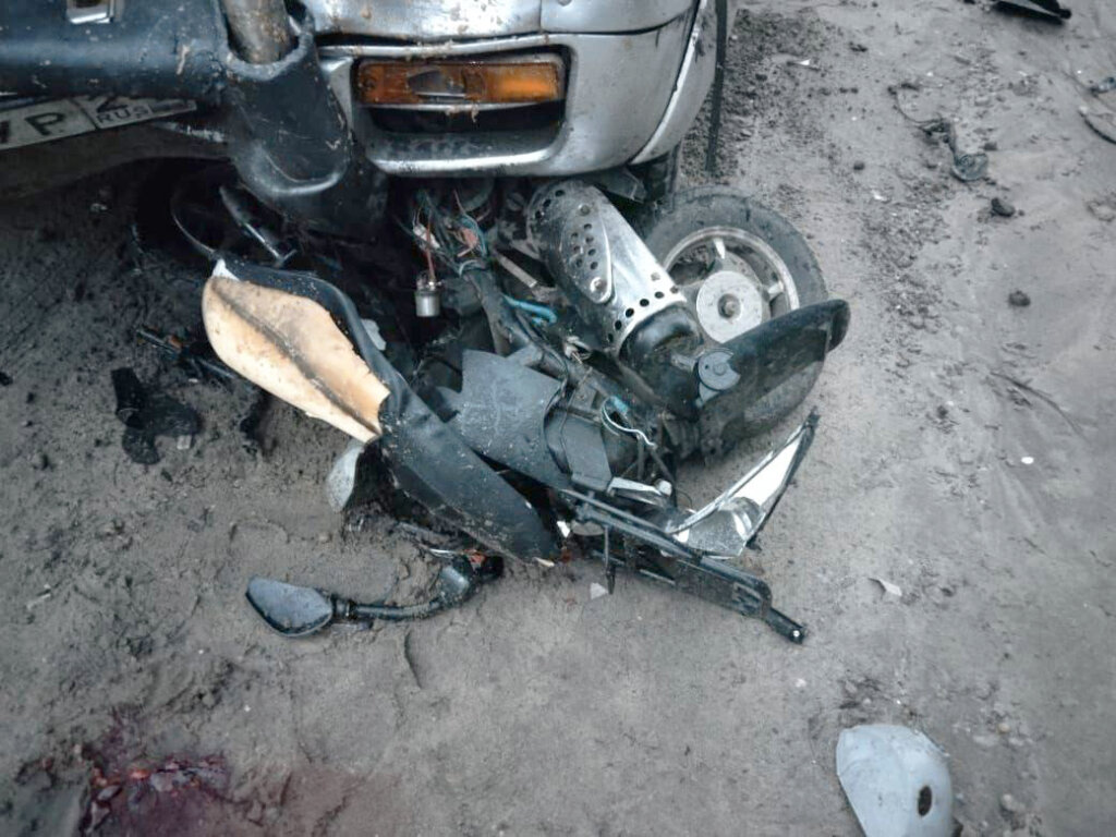 В Красноярском крае пьяный водитель въехал в мопед: погибли девушка и ребенок