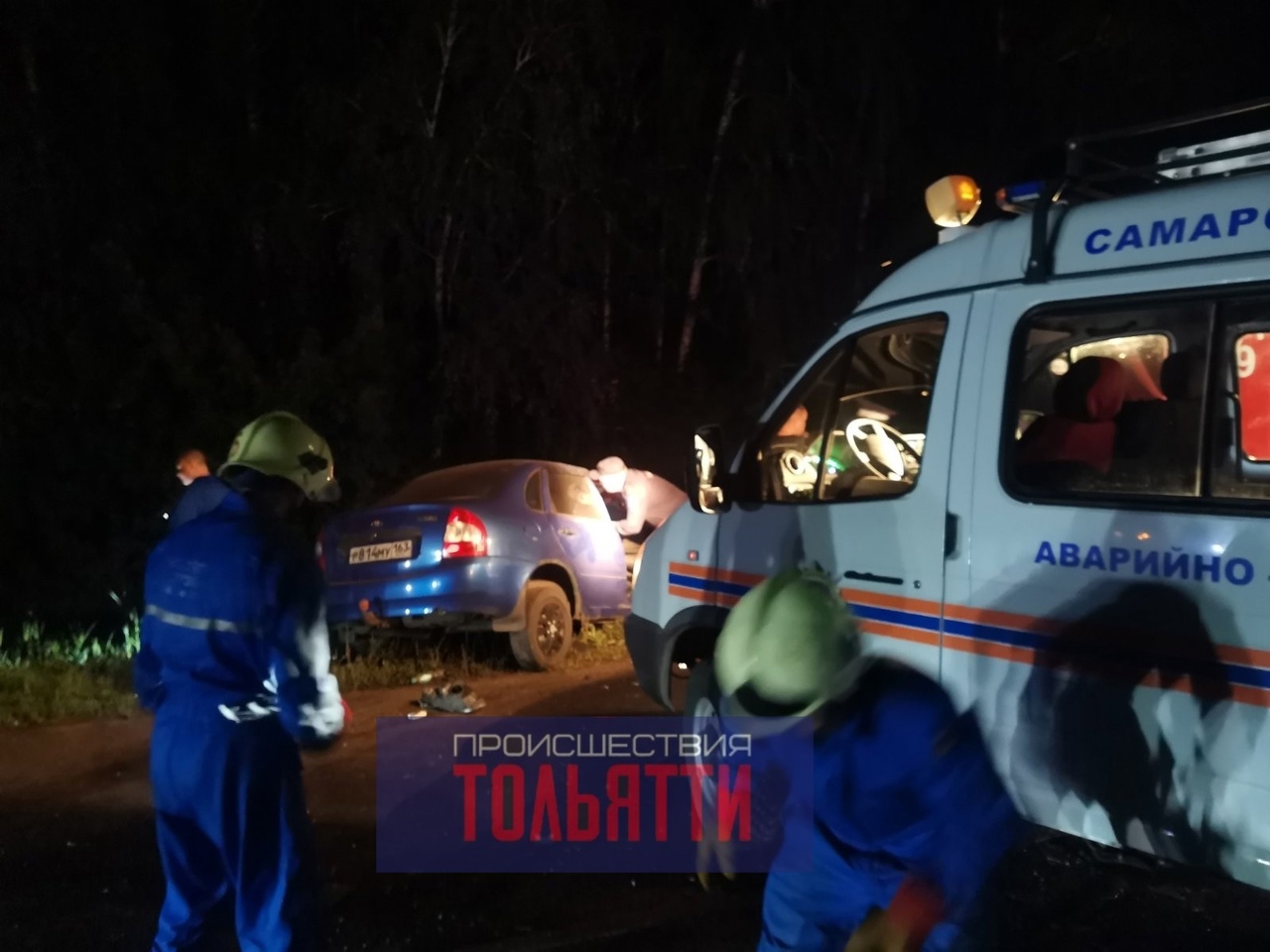 В Самарской области пьяный водитель врезался в машину с семьей: погибли три  человека