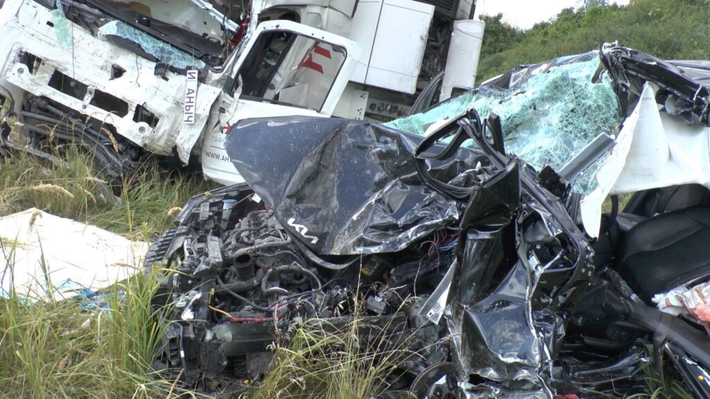 Три водителя погибли в тройном ДТП на трассе М-5 «Урал» в Пензенской области