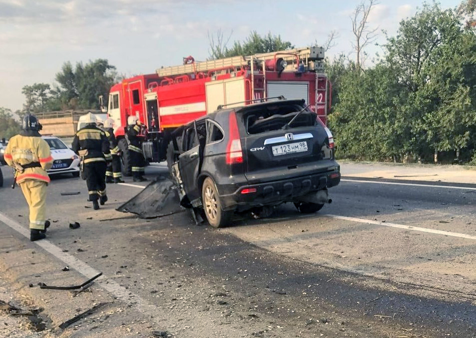 В Дагестане четыре человека разбились в ДТП по дороге на похороны